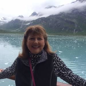 Meet your Posher, Carol