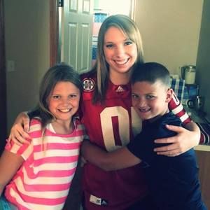 Meet your Posher, Adrienne