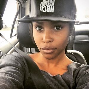 Meet your Posher, Shamika