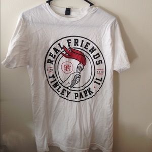 Real friends tee