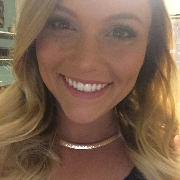 Meet your Posher, Allison