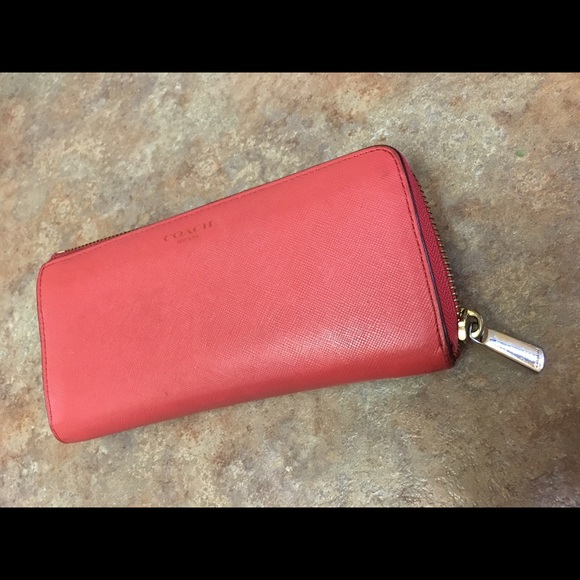 CoachAuthentic Saffiano leather Red - Picture 4 of 4