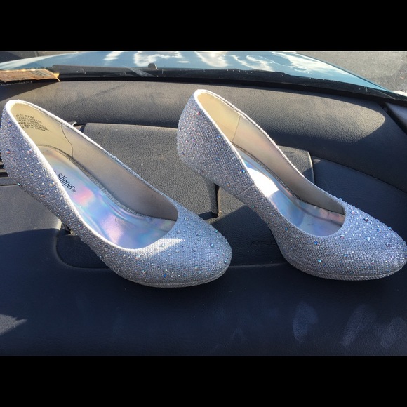 Silver Slipper ® shoes - Picture 3 of 3