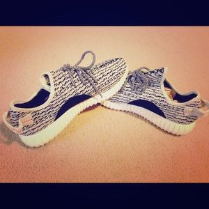 Adidas Yeezy Boots 350