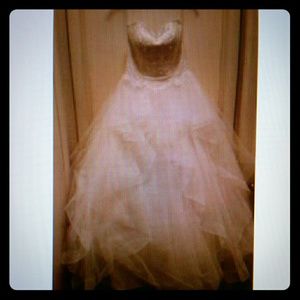 Chic Nastalgia  Adrienne wedding dress