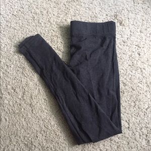 Reserved🚫American eagle gray leggings. Never worn