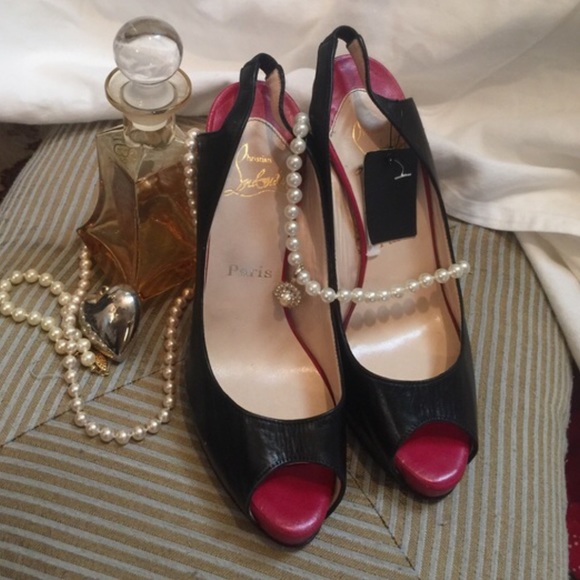 Christian Louboutin Shoes - NWT CHRISTIAN LOUBOUTIN 38/8 NO PRIVE DISCONTINUED