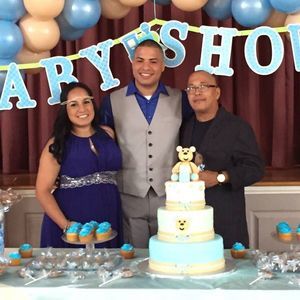 Meet your Posher, Emanuel