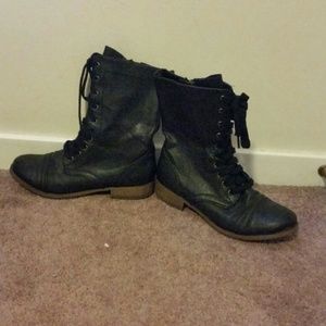 Black Combat Boots!!!