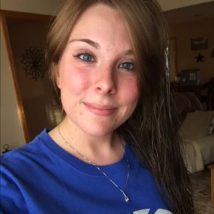 Meet your Posher, Kimberly