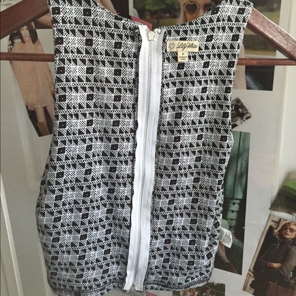 Crop top - Picture 2 of 2