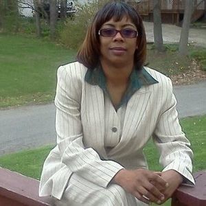 Meet your Posher, Carlysa