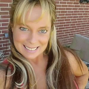 Meet your Posher, Traci