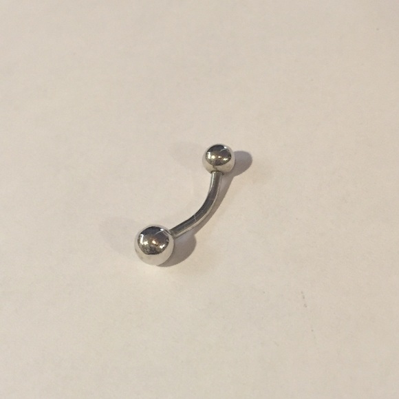 Sale! 💥❤️ White 10k gold piercing ring