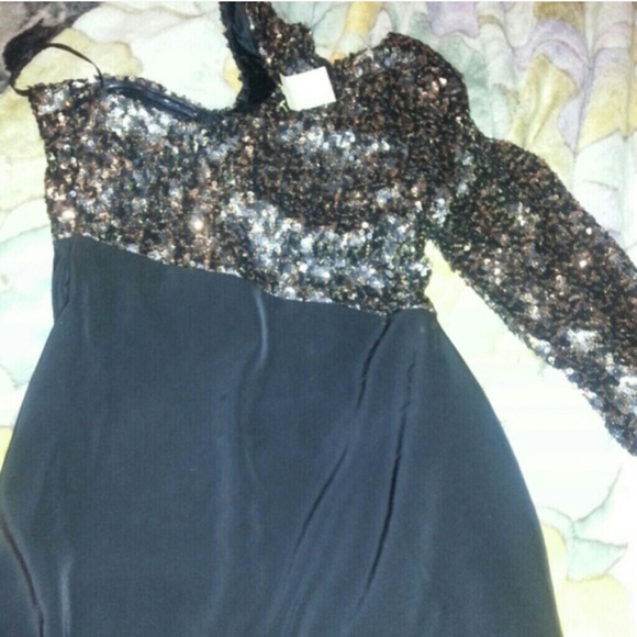 New - Picture 3 of 3