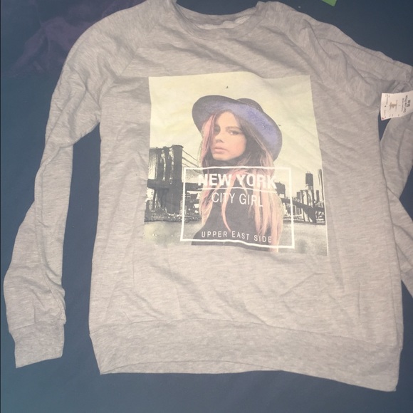 Gray sweatshirt NWT