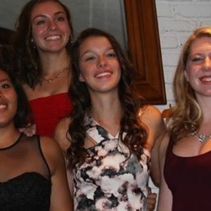 Meet your Posher, Isabel