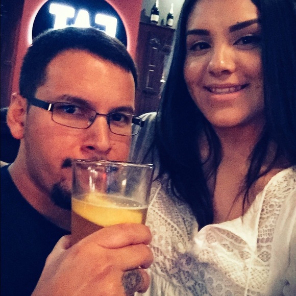 Meet Your Posher🤓 - Picture 2 of 4