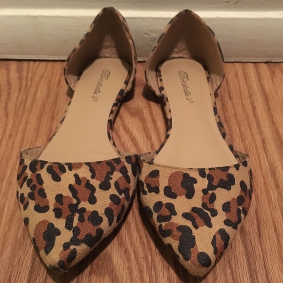 Breckelles Leopard Flat