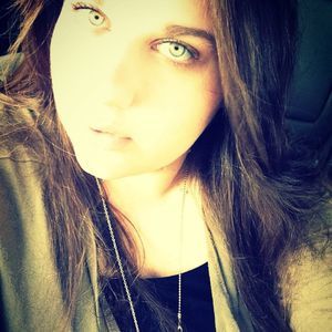 Meet your Posher, Mallory