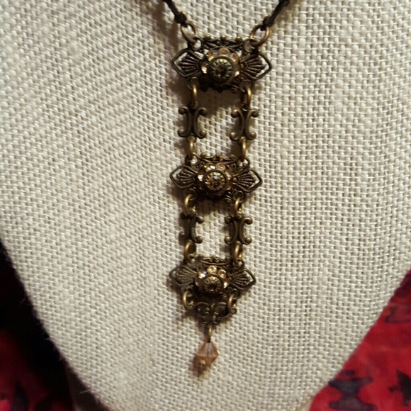 Necklace Set - Picture 2 of 2