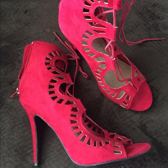 💎PM_Editor Pick💎Fabulous Red Lace Up Heels - Picture 2 of 3