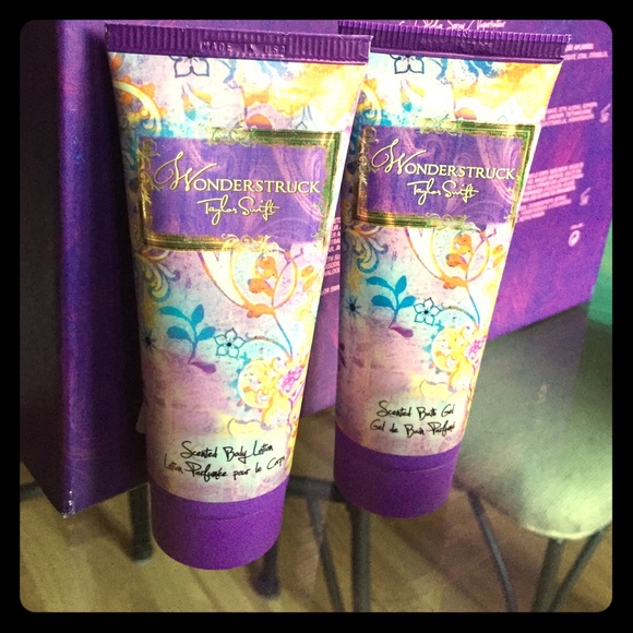 🎉❌SOLD ❌🎉 Taylor Swift Wonderstruck body lotion