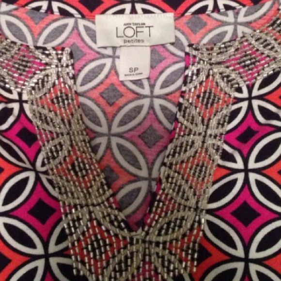 Patterned Top - Picture 3 of 3