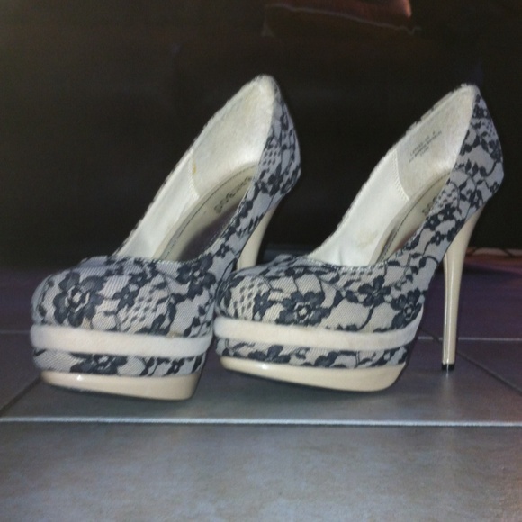 Bamboo heels.