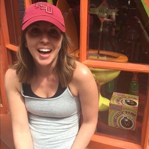 Meet your Posher, Lauryn