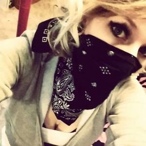 Meet your Posher, Jade