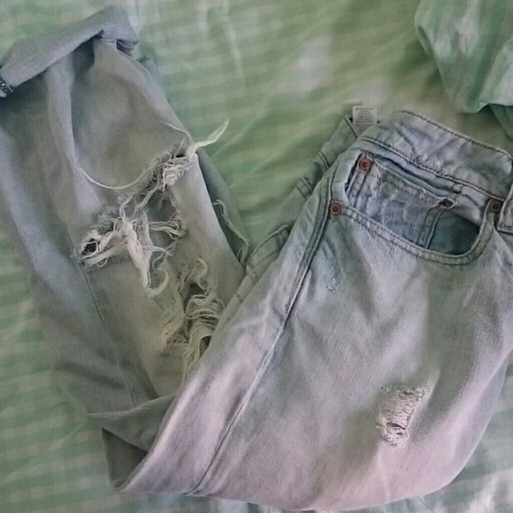 AE crop jeans