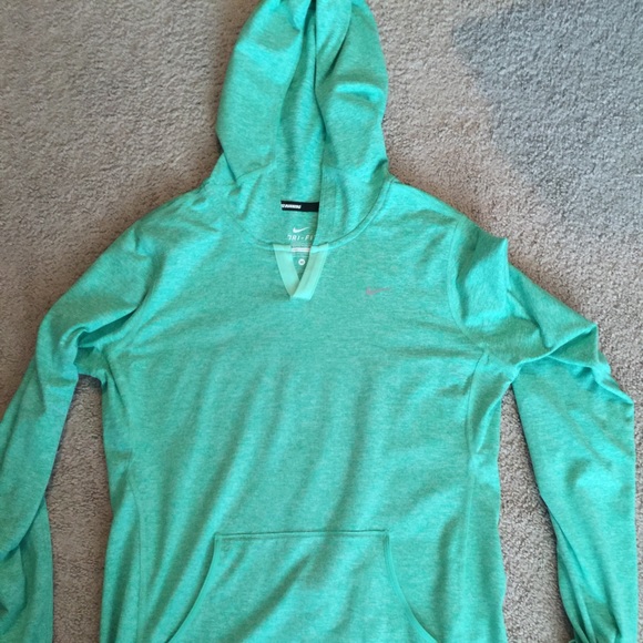 Nike dry fit hoodie