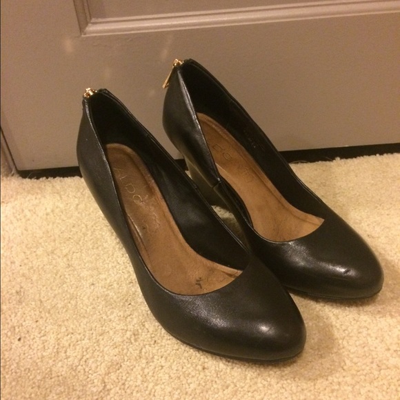 Dressy wedge heels