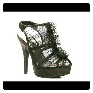 Chinese Laundry Hurry Back Bootie