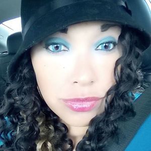 Meet your Posher, Sasha v