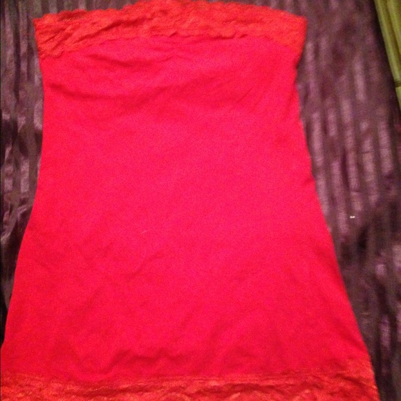 Small strapless tank top