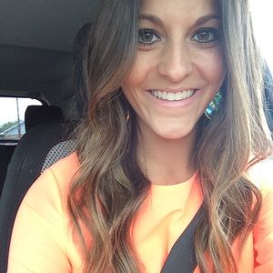 Meet your Posher, Haylee