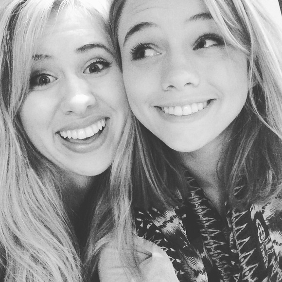 Meet your Posher, Maura - Picture 1 of 1