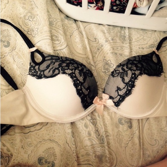 34 A super cute vs bra!🙈❤️ for trade!!!