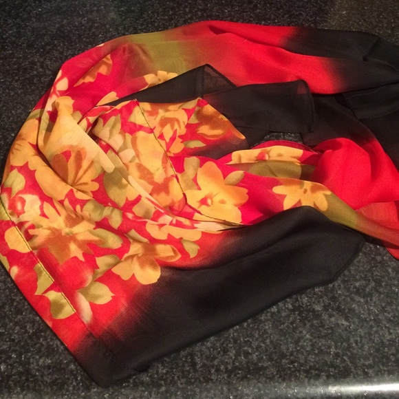 Scarf - Picture 2 of 3