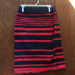 Red&Navy stretchy skirt