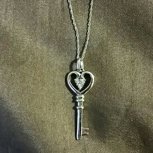 Key necklace