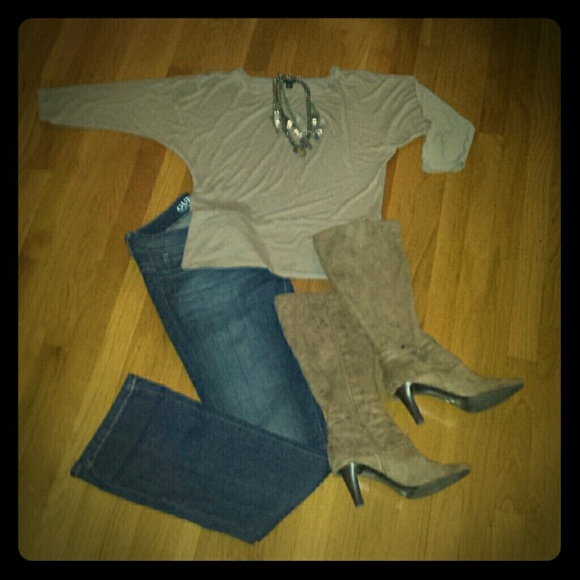 Ann Taylor Beige/Tan Top/Shirt Sz M