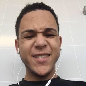 Meet your Posher, Quintin