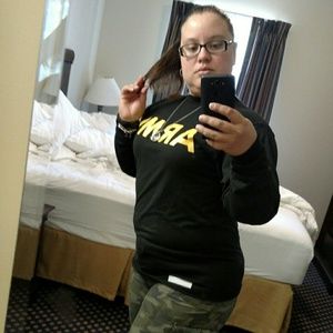 Meet your Posher, Aurelis