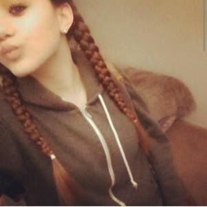 Meet your Posher, Cierra