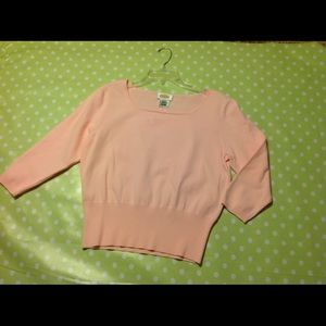 Size L. Pink knit 3/4 sleeve top.