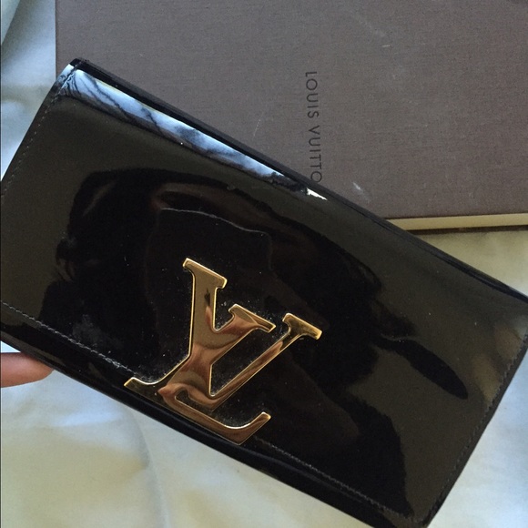 Louis Vuitton black n gold clutch