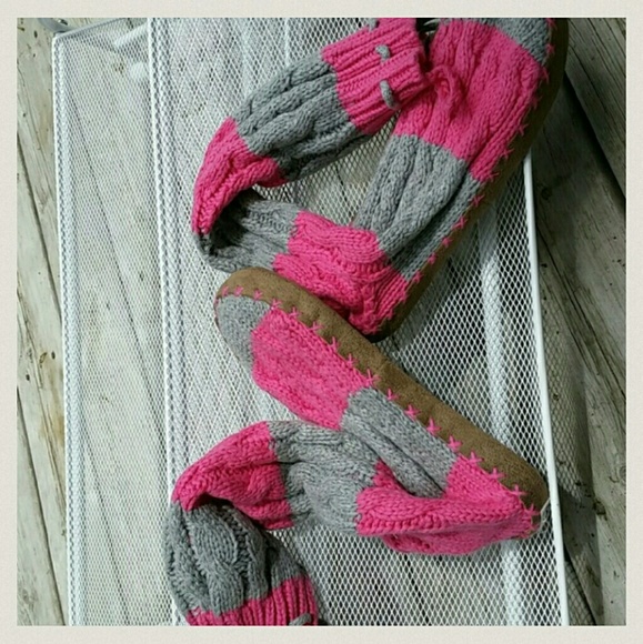 Pink, Victoria's Secret Striped Muck Lucks Medium - Picture 2 of 3